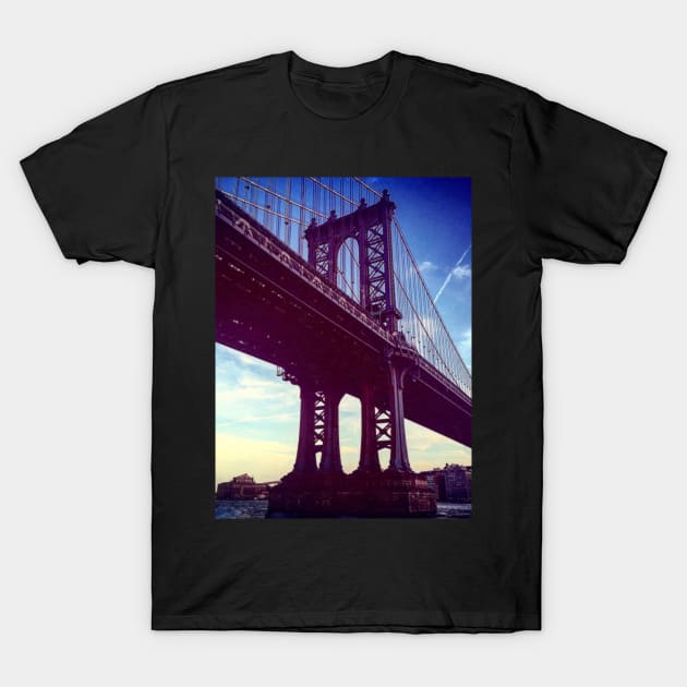 Manhattan Bridge, New York City T-Shirt by eleonoraingrid